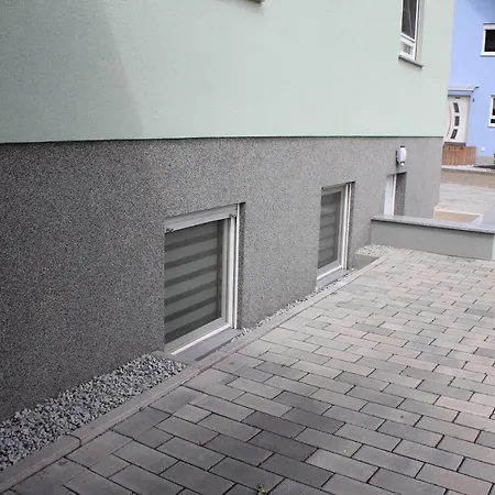 アパート - Monteurwohnung Familie Houri Neupotz