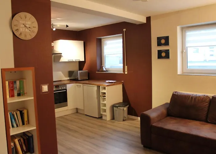 - Monteurwohnung Familie Houri Apartamento Neupotz