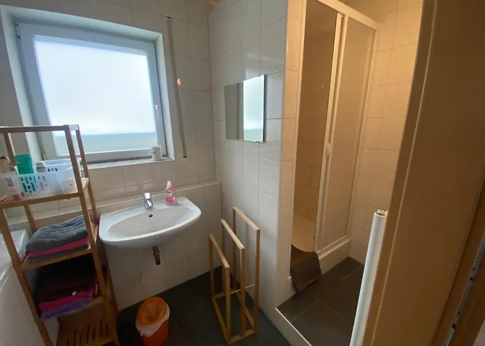 - Monteurwohnung Familie Houri Apartamento Neupotz