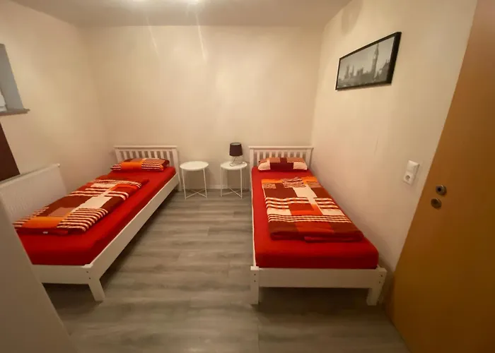 - Monteurwohnung Familie Houri Apartamento Neupotz